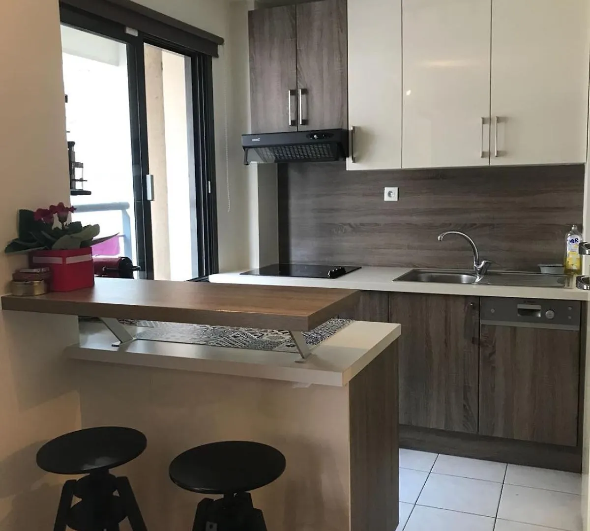 Апартаменты Charmant Studio Grand Balcon Parking *