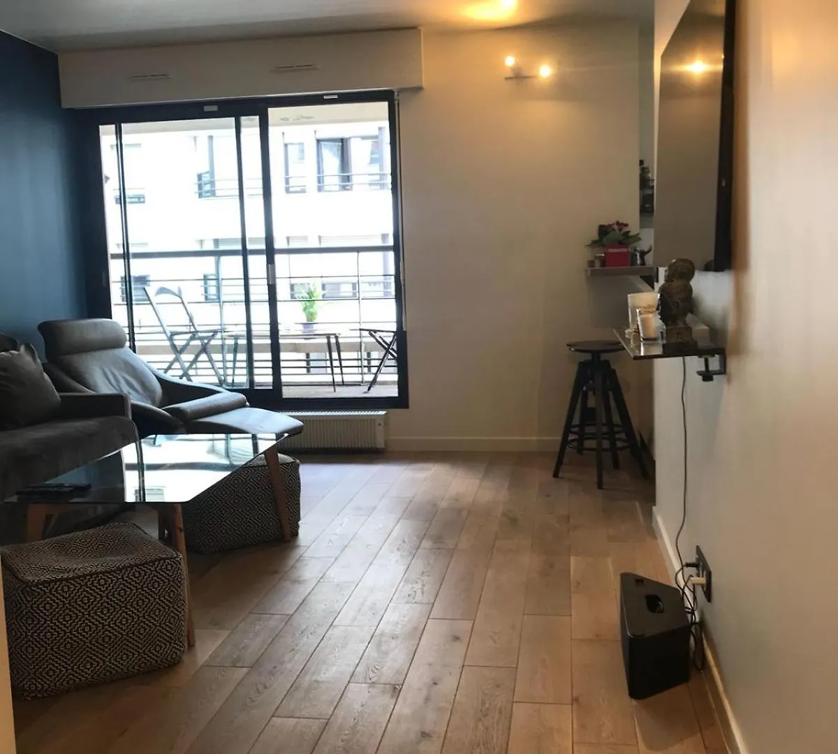 Charmant Studio Grand Balcon Parking